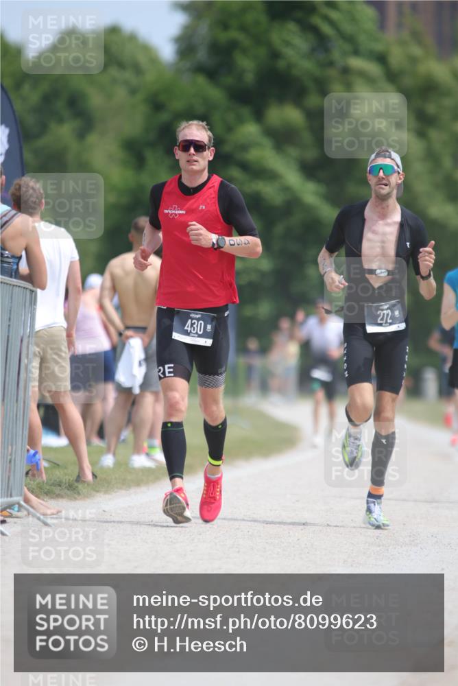 22.06.2025 - Viking Triathlon H.Heesch http://msf.ph/oto/8099623 22.06.2025 13:17:15 Laufen 158, 272, 430, 554 meine-sportfotos.de