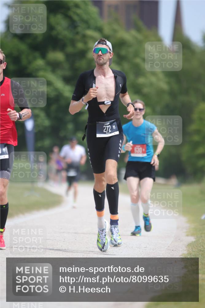 22.06.2025 - Viking Triathlon H.Heesch http://msf.ph/oto/8099635 22.06.2025 13:17:16 Laufen 158, 272, 430, 554, 630 meine-sportfotos.de