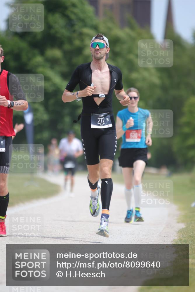22.06.2025 - Viking Triathlon H.Heesch http://msf.ph/oto/8099640 22.06.2025 13:17:17 Laufen 158, 272, 430, 554, 630 meine-sportfotos.de