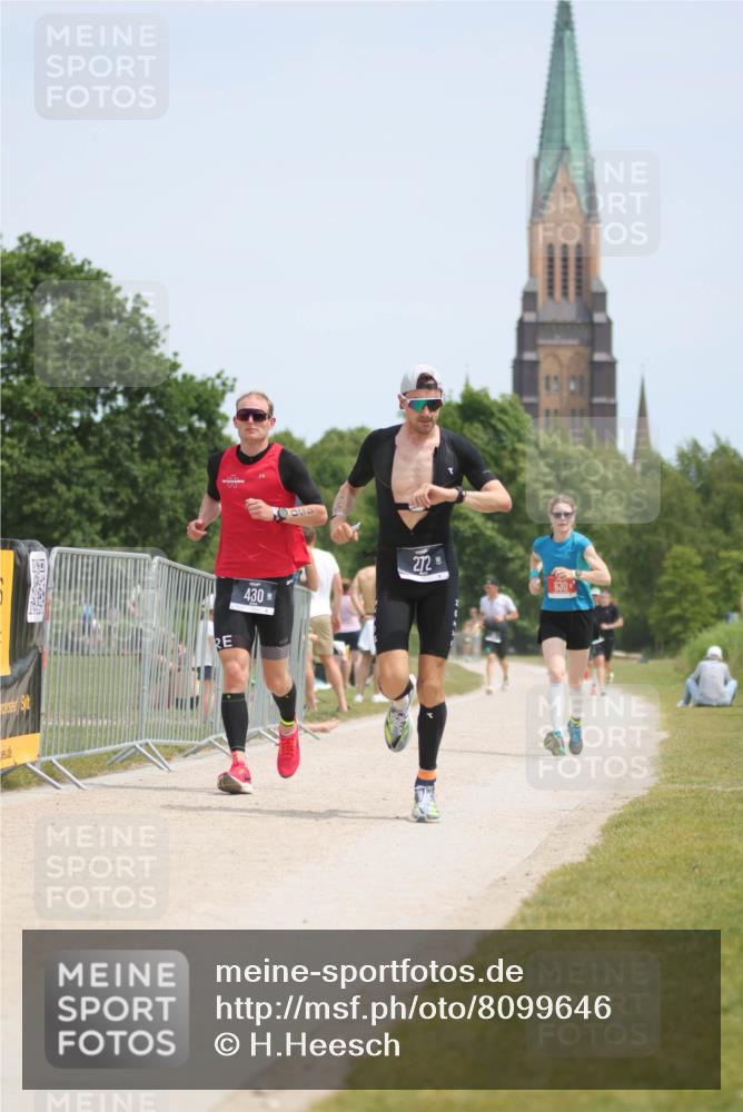22.06.2025 - Viking Triathlon H.Heesch http://msf.ph/oto/8099646 22.06.2025 13:17:19 Laufen 272, 430, 554, 630 meine-sportfotos.de