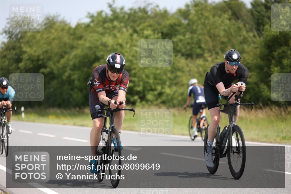 22.06.2025 - Viking Triathlon Yannick Fuchs http://msf.ph/oto/8099649 22.06.2025 12:02:45 Radfahren 18, 19, 40, 84, 122, 127, 137, 187, 209, 240, 244, 316, 317, 374, 377, 395, 428, 452, 506, 531, 630 meine-sportfotos.de