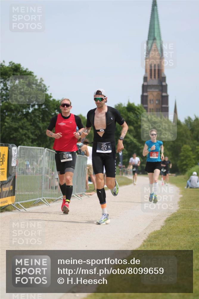 22.06.2025 - Viking Triathlon H.Heesch http://msf.ph/oto/8099659 22.06.2025 13:17:19 Laufen 272, 430, 554, 630 meine-sportfotos.de