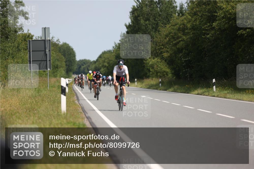 22.06.2025 - Viking Triathlon Yannick Fuchs http://msf.ph/oto/8099726 22.06.2025 11:24:09 Radfahren 313, 383, 396, 436, 540, 618 meine-sportfotos.de
