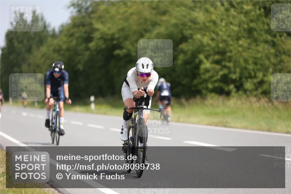 22.06.2025 - Viking Triathlon Yannick Fuchs http://msf.ph/oto/8099738 22.06.2025 12:02:47 Radfahren 19, 40, 84, 122, 127, 137, 187, 209, 240, 244, 316, 317, 377, 395, 428, 452, 506, 531 meine-sportfotos.de