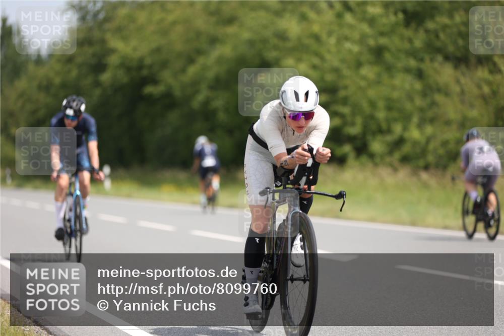 22.06.2025 - Viking Triathlon Yannick Fuchs http://msf.ph/oto/8099760 22.06.2025 12:02:48 Radfahren 19, 40, 84, 122, 127, 137, 187, 209, 240, 244, 316, 377, 395, 428, 452, 506, 531 meine-sportfotos.de