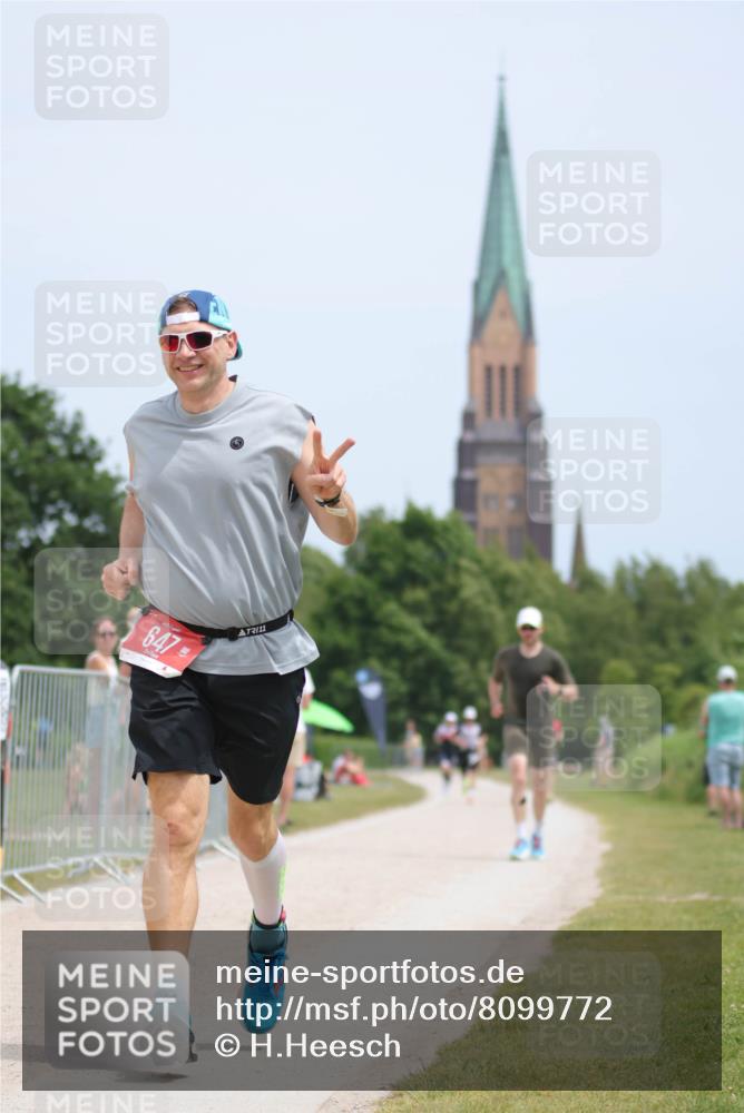 22.06.2025 - Viking Triathlon H.Heesch http://msf.ph/oto/8099772 22.06.2025 13:32:39 Laufen 335, 647 meine-sportfotos.de