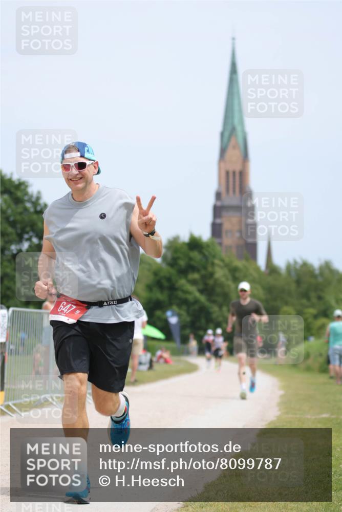 22.06.2025 - Viking Triathlon H.Heesch http://msf.ph/oto/8099787 22.06.2025 13:32:39 Laufen 335, 647 meine-sportfotos.de