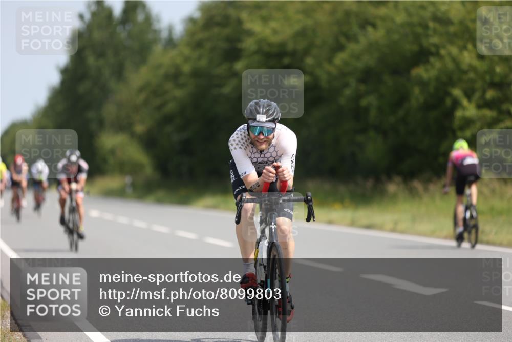 22.06.2025 - Viking Triathlon Yannick Fuchs http://msf.ph/oto/8099803 22.06.2025 11:24:12 Radfahren 313, 383, 396, 540, 618 meine-sportfotos.de