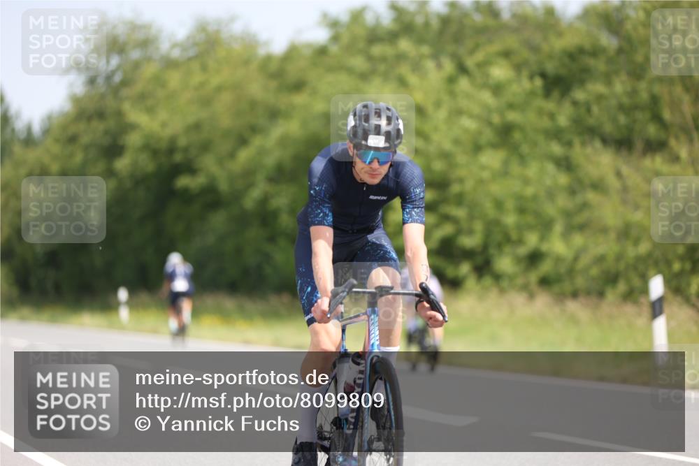 22.06.2025 - Viking Triathlon Yannick Fuchs http://msf.ph/oto/8099809 22.06.2025 12:02:49 Radfahren 19, 39, 84, 122, 127, 137, 187, 209, 240, 244, 316, 377, 428, 452, 531 meine-sportfotos.de