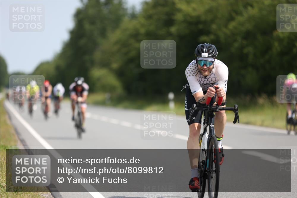 22.06.2025 - Viking Triathlon Yannick Fuchs http://msf.ph/oto/8099812 22.06.2025 11:24:12 Radfahren 313, 383, 396, 540, 618 meine-sportfotos.de