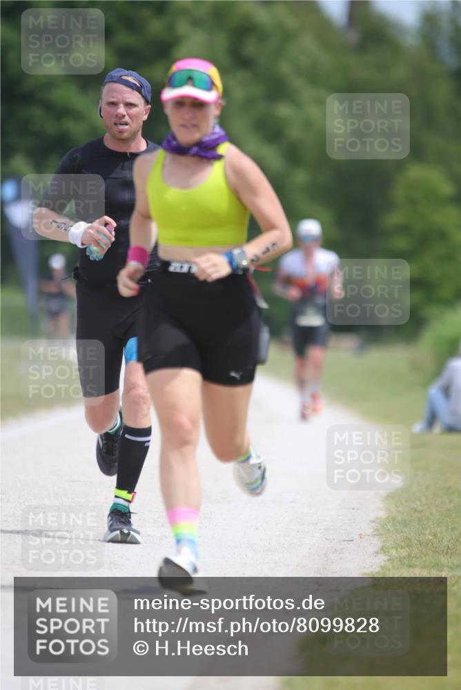 22.06.2025 - Viking Triathlon H.Heesch http://msf.ph/oto/8099828 22.06.2025 13:17:39 Laufen 195, 299, 529, 612 meine-sportfotos.de