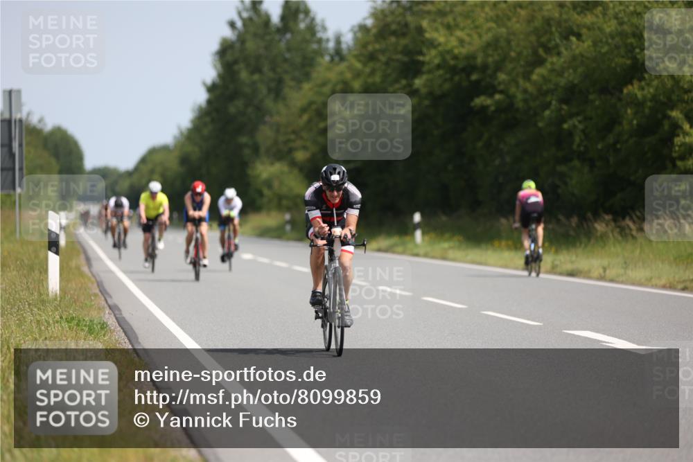 22.06.2025 - Viking Triathlon Yannick Fuchs http://msf.ph/oto/8099859 22.06.2025 11:24:14 Radfahren 241, 313, 383, 396, 540, 618 meine-sportfotos.de