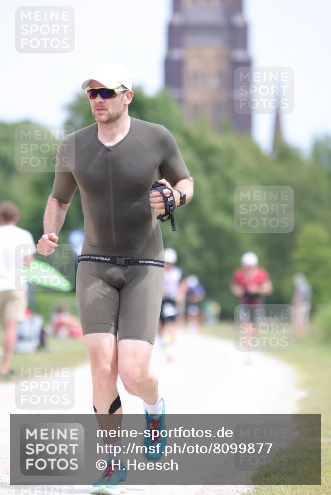 22.06.2025 - Viking Triathlon H.Heesch http://msf.ph/oto/8099877 22.06.2025 13:32:43 Laufen 335, 647 meine-sportfotos.de