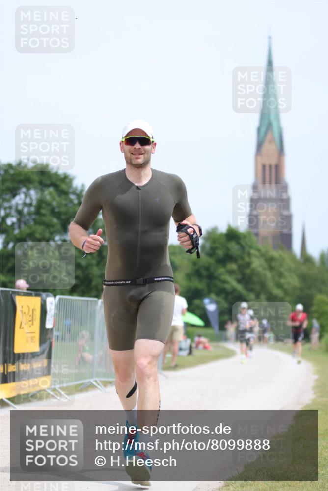 22.06.2025 - Viking Triathlon H.Heesch http://msf.ph/oto/8099888 22.06.2025 13:32:44 Laufen 335, 647 meine-sportfotos.de