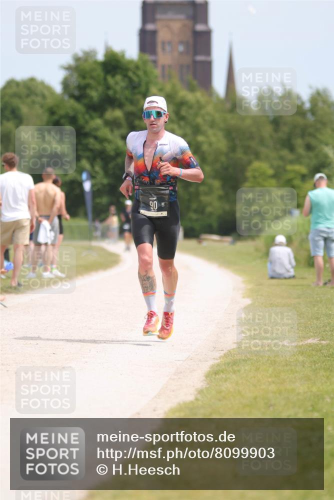 22.06.2025 - Viking Triathlon H.Heesch http://msf.ph/oto/8099903 22.06.2025 13:17:49 Laufen 90 meine-sportfotos.de