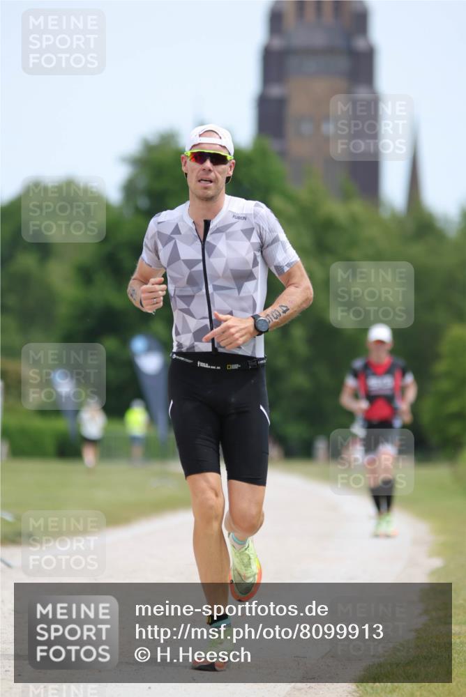 22.06.2025 - Viking Triathlon H.Heesch http://msf.ph/oto/8099913 22.06.2025 12:48:40 Laufen 485 meine-sportfotos.de