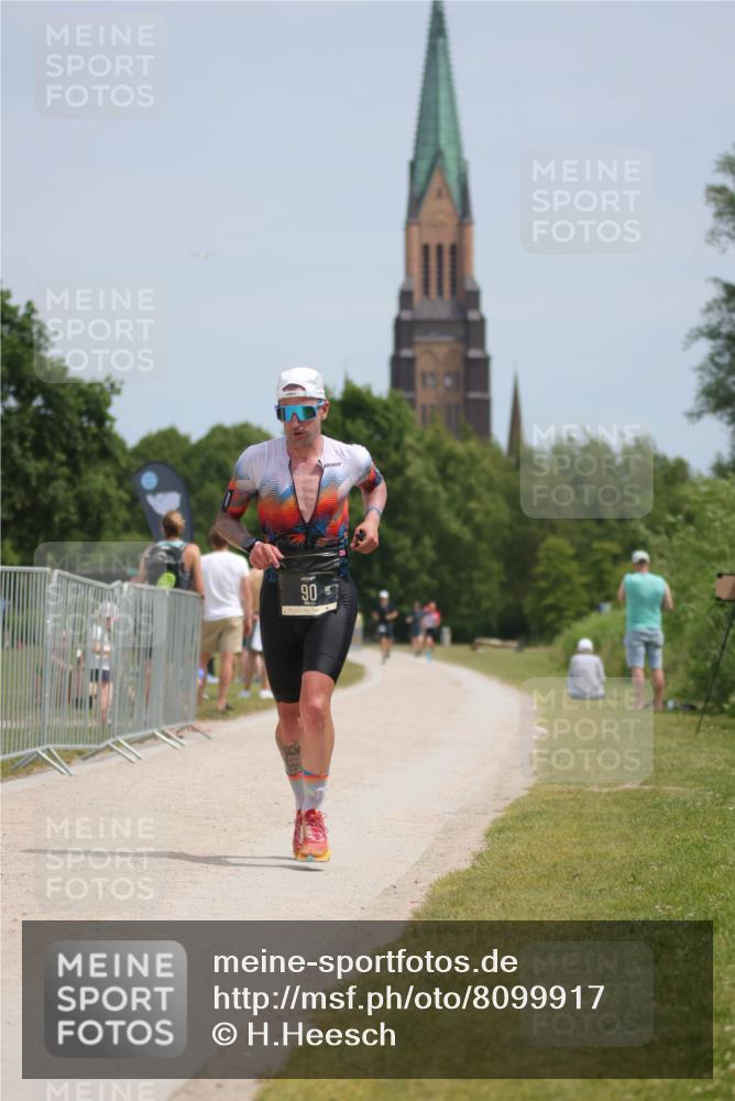 22.06.2025 - Viking Triathlon H.Heesch http://msf.ph/oto/8099917 22.06.2025 13:17:50 Laufen 90 meine-sportfotos.de