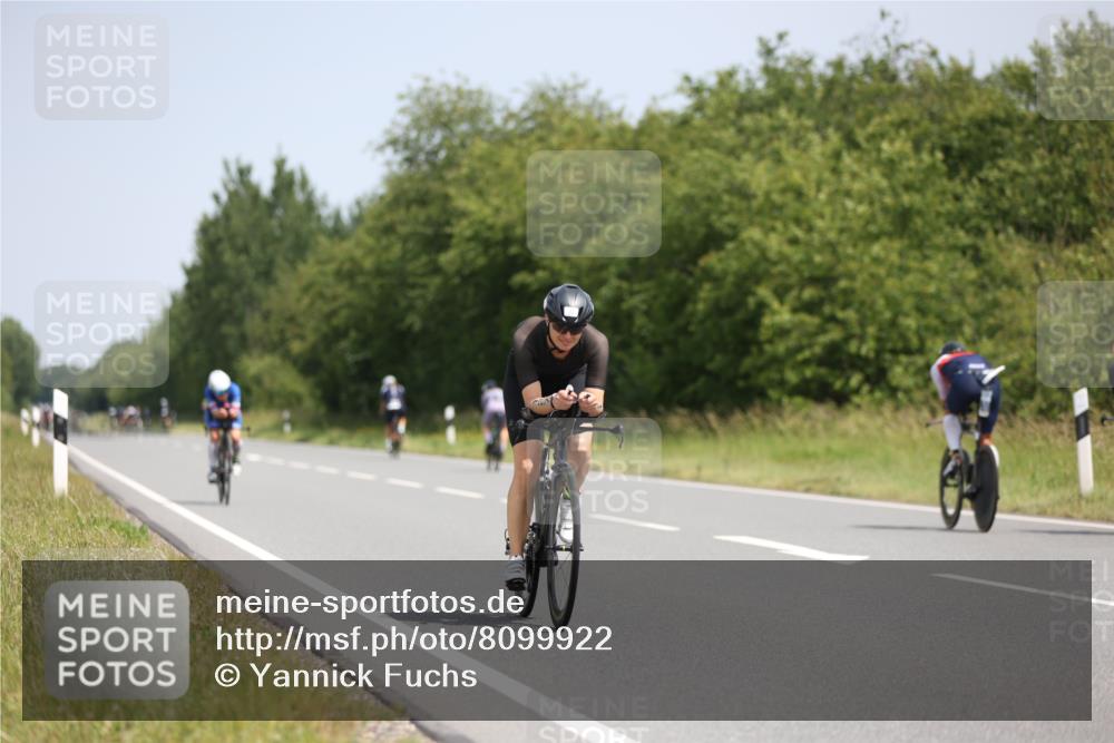 22.06.2025 - Viking Triathlon Yannick Fuchs http://msf.ph/oto/8099922 22.06.2025 12:02:51 Radfahren 19, 39, 84, 122, 127, 137, 240, 244, 316, 377, 452, 531 meine-sportfotos.de