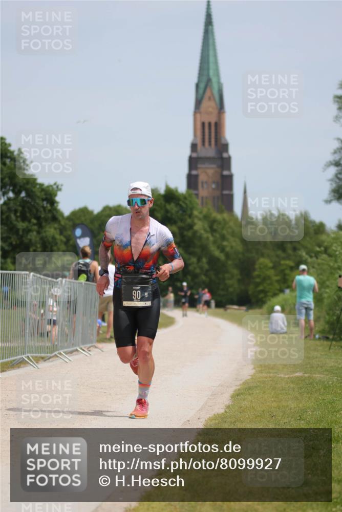 22.06.2025 - Viking Triathlon H.Heesch http://msf.ph/oto/8099927 22.06.2025 13:17:51 Laufen 90 meine-sportfotos.de