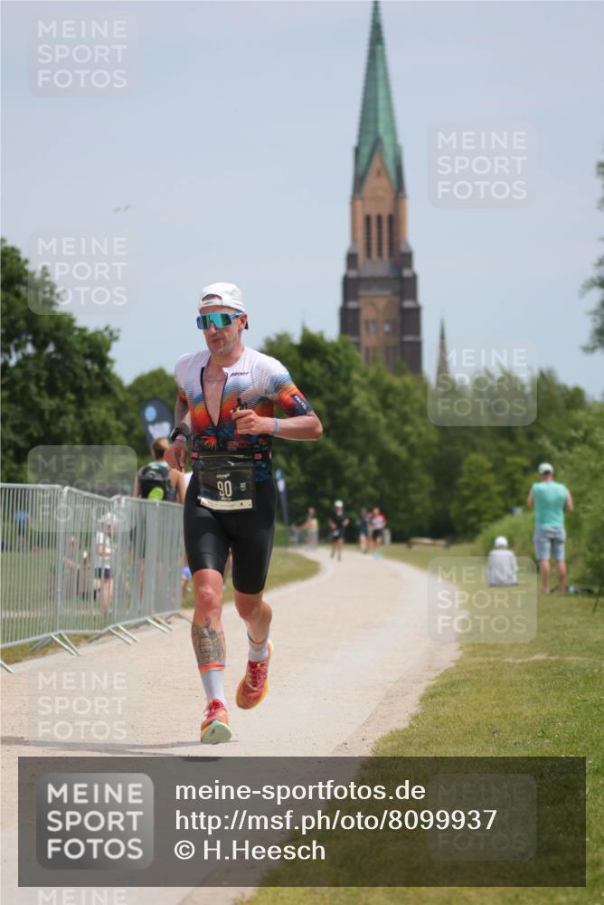 22.06.2025 - Viking Triathlon H.Heesch http://msf.ph/oto/8099937 22.06.2025 13:17:51 Laufen 90 meine-sportfotos.de