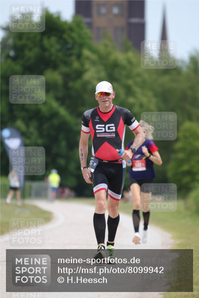 22.06.2025 - Viking Triathlon H.Heesch http://msf.ph/oto/8099942 22.06.2025 12:48:44 Laufen 145, 485, 648 meine-sportfotos.de