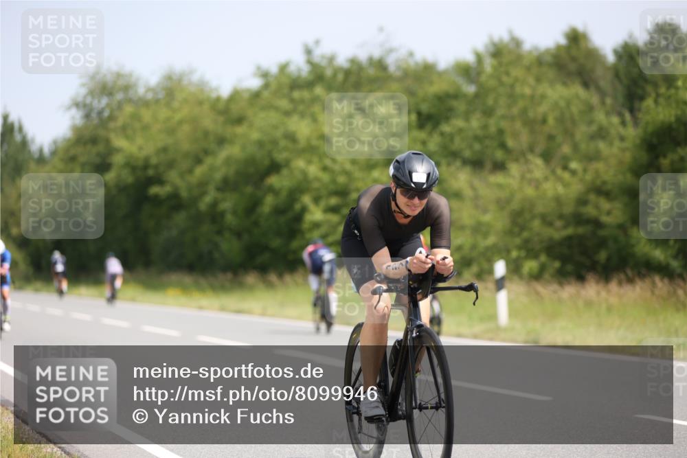 22.06.2025 - Viking Triathlon Yannick Fuchs http://msf.ph/oto/8099946 22.06.2025 12:02:51 Radfahren 19, 39, 84, 122, 127, 137, 240, 244, 316, 377, 452, 531 meine-sportfotos.de