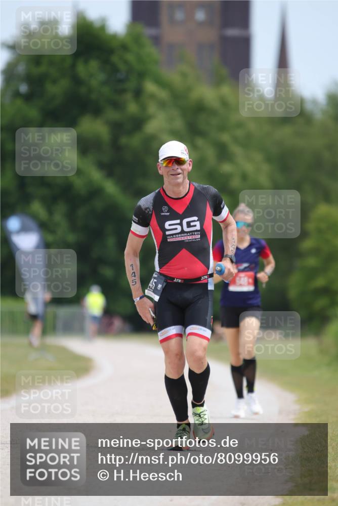 22.06.2025 - Viking Triathlon H.Heesch http://msf.ph/oto/8099956 22.06.2025 12:48:45 Laufen 145, 485, 648 meine-sportfotos.de