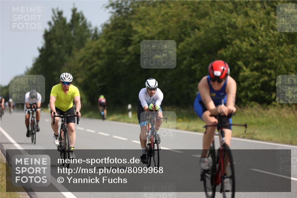 22.06.2025 - Viking Triathlon Yannick Fuchs http://msf.ph/oto/8099968 22.06.2025 11:24:18 Radfahren 160, 241, 313, 366, 383, 540, 618 meine-sportfotos.de