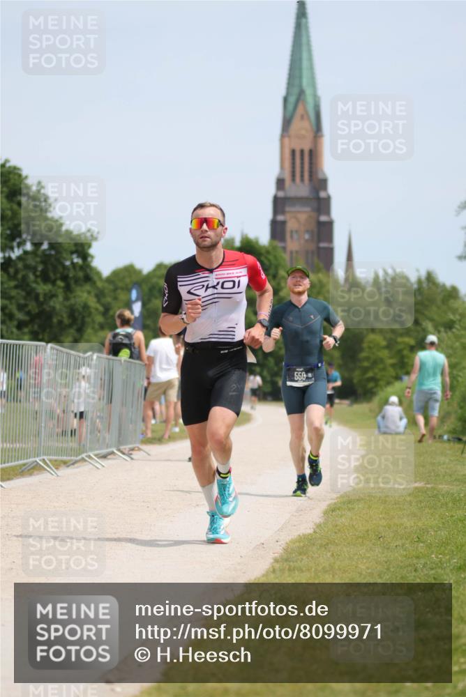 22.06.2025 - Viking Triathlon H.Heesch http://msf.ph/oto/8099971 22.06.2025 13:18:15 Laufen 456, 550, 652 meine-sportfotos.de