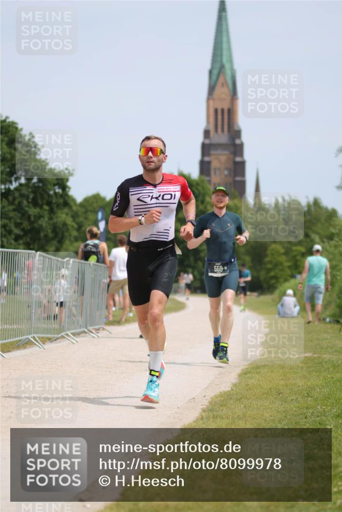 22.06.2025 - Viking Triathlon H.Heesch http://msf.ph/oto/8099978 22.06.2025 13:18:15 Laufen 456, 550, 652 meine-sportfotos.de