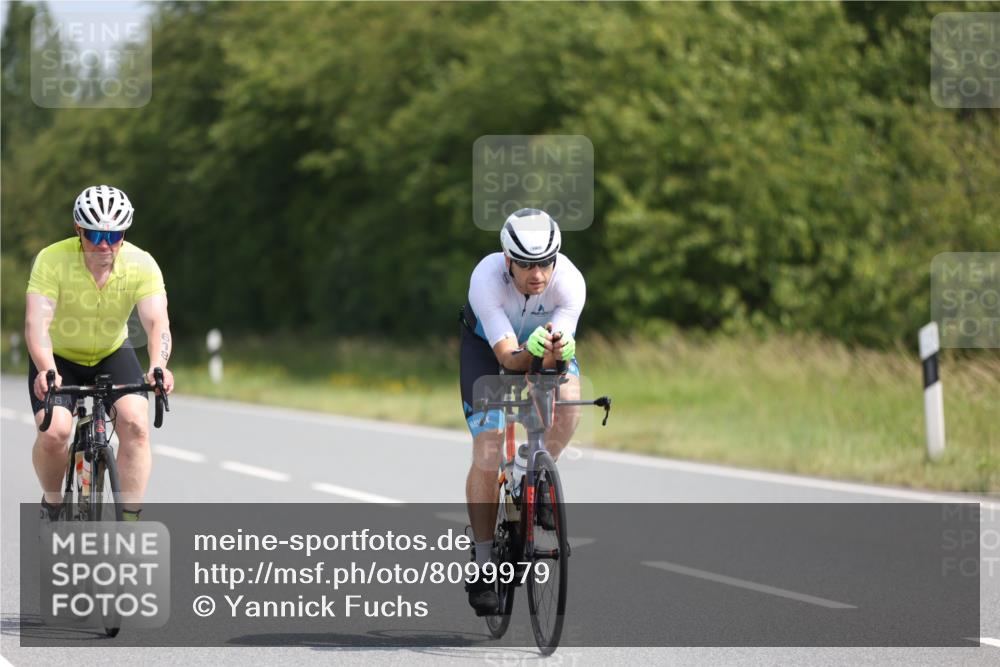 22.06.2025 - Viking Triathlon Yannick Fuchs http://msf.ph/oto/8099979 22.06.2025 11:24:18 Radfahren 160, 241, 313, 366, 383, 540, 618 meine-sportfotos.de