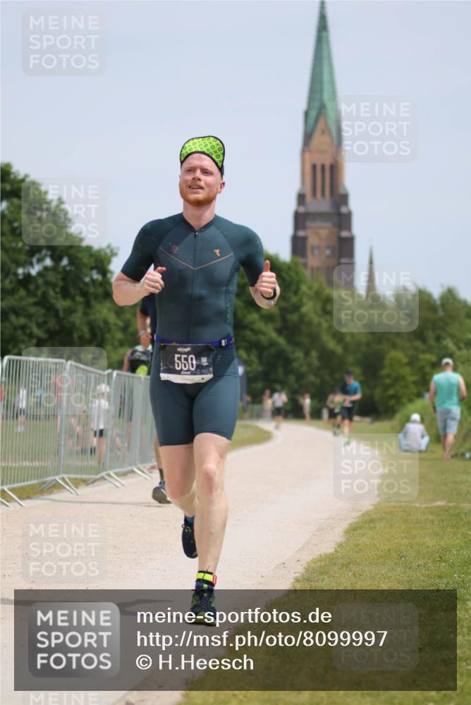 22.06.2025 - Viking Triathlon H.Heesch http://msf.ph/oto/8099997 22.06.2025 13:18:17 Laufen 456, 550, 652 meine-sportfotos.de