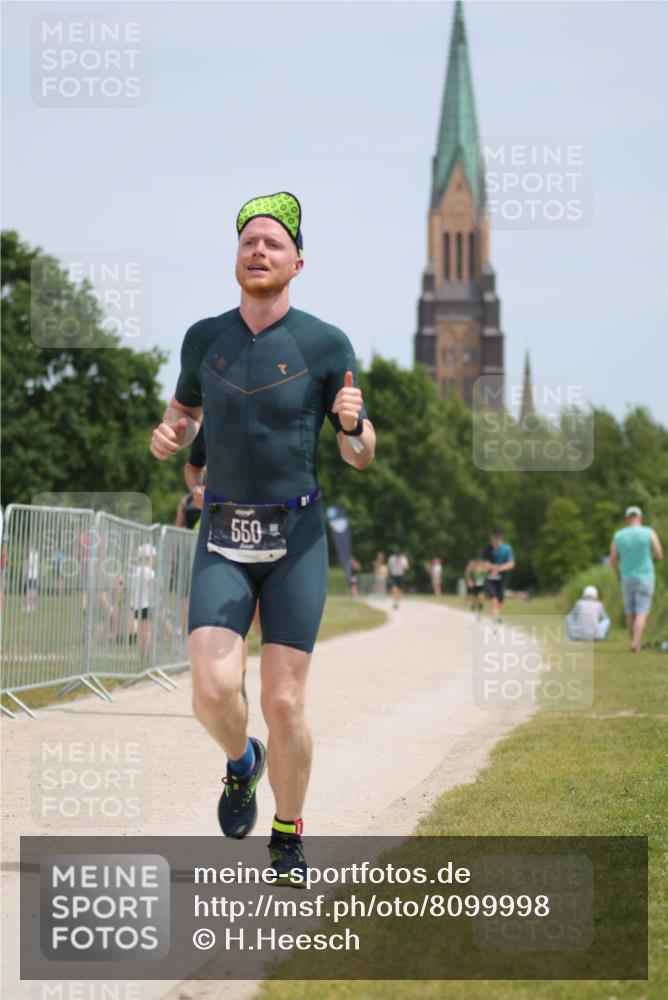 22.06.2025 - Viking Triathlon H.Heesch http://msf.ph/oto/8099998 22.06.2025 13:18:17 Laufen 456, 550, 652 meine-sportfotos.de