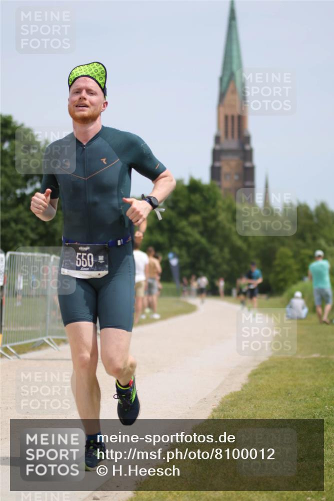 22.06.2025 - Viking Triathlon H.Heesch http://msf.ph/oto/8100012 22.06.2025 13:18:18 Laufen 456, 550, 652 meine-sportfotos.de