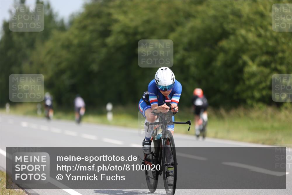 22.06.2025 - Viking Triathlon Yannick Fuchs http://msf.ph/oto/8100020 22.06.2025 12:02:53 Radfahren 39, 69, 84, 127, 137, 240, 244, 377, 531 meine-sportfotos.de