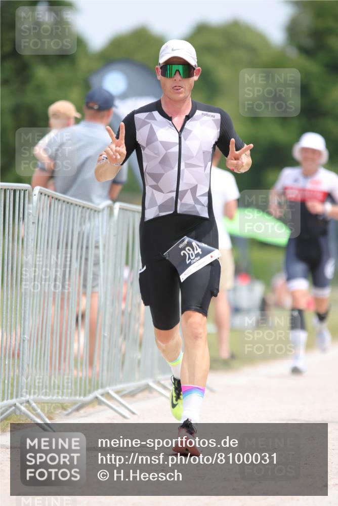 22.06.2025 - Viking Triathlon H.Heesch http://msf.ph/oto/8100031 22.06.2025 13:32:52 Laufen 284, 416, 511 meine-sportfotos.de