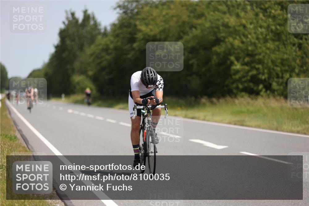 22.06.2025 - Viking Triathlon Yannick Fuchs http://msf.ph/oto/8100035 22.06.2025 11:24:20 Radfahren 160, 241, 366, 383, 518, 540, 618 meine-sportfotos.de