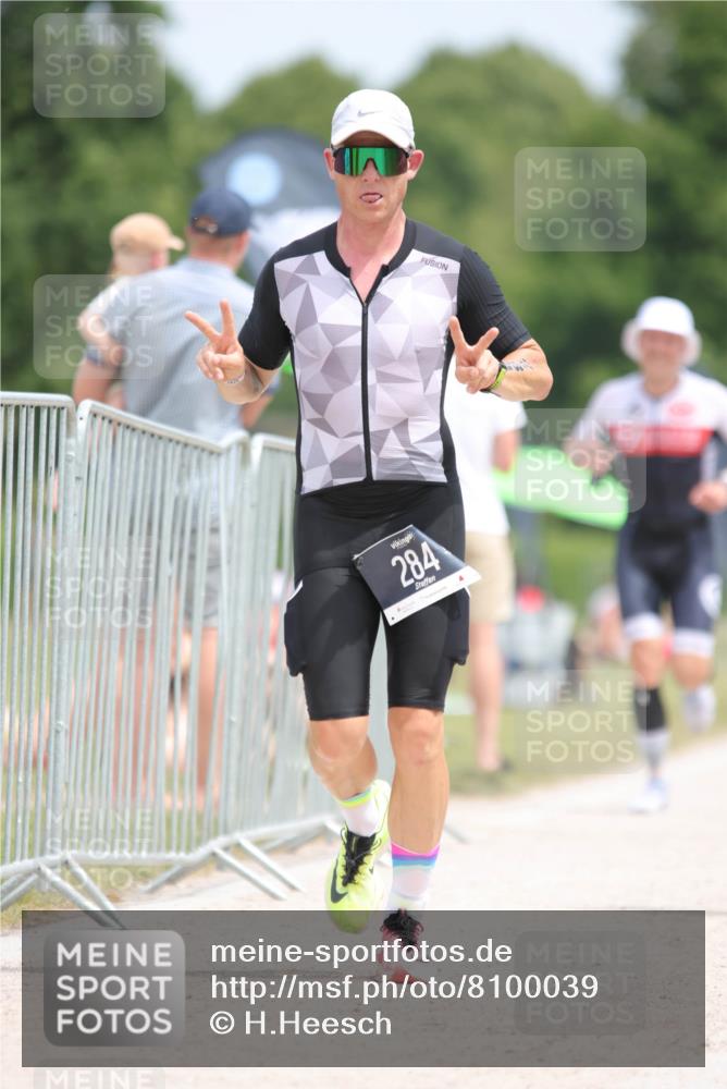 22.06.2025 - Viking Triathlon H.Heesch http://msf.ph/oto/8100039 22.06.2025 13:32:52 Laufen 284, 416, 511 meine-sportfotos.de