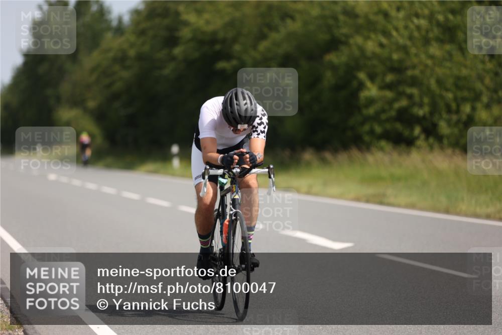 22.06.2025 - Viking Triathlon Yannick Fuchs http://msf.ph/oto/8100047 22.06.2025 11:24:20 Radfahren 160, 241, 366, 383, 518, 540, 618 meine-sportfotos.de