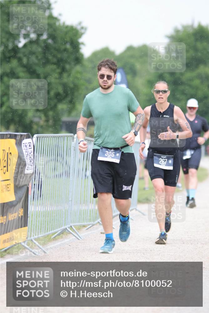 22.06.2025 - Viking Triathlon H.Heesch http://msf.ph/oto/8100052 22.06.2025 16:36:37 Laufen 240, 267, 305 meine-sportfotos.de