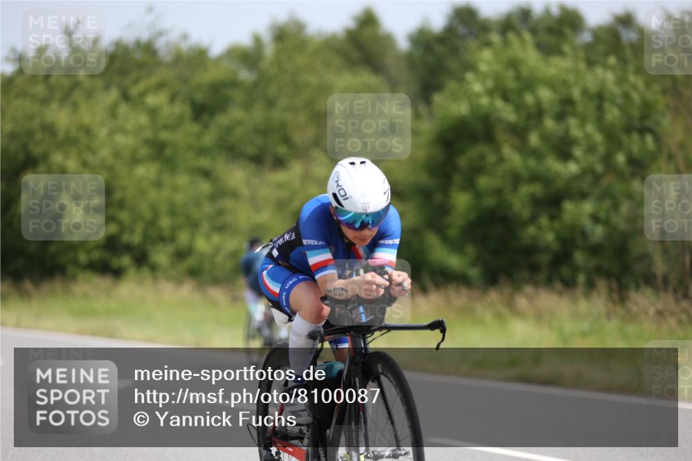 22.06.2025 - Viking Triathlon Yannick Fuchs http://msf.ph/oto/8100087 22.06.2025 12:02:54 Radfahren 39, 69, 84, 127, 137, 240, 531, 617 meine-sportfotos.de