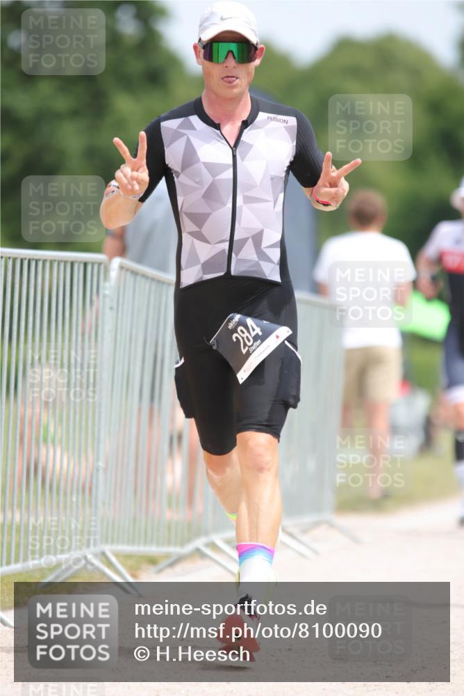 22.06.2025 - Viking Triathlon H.Heesch http://msf.ph/oto/8100090 22.06.2025 13:32:53 Laufen 284, 416, 511 meine-sportfotos.de