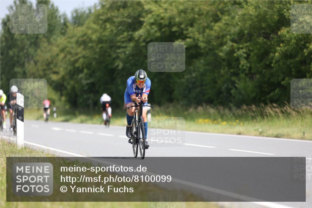 22.06.2025 - Viking Triathlon Yannick Fuchs http://msf.ph/oto/8100099 22.06.2025 12:03:12 Radfahren 10, 113, 123, 135, 168, 226, 312, 315, 393, 461, 544 meine-sportfotos.de