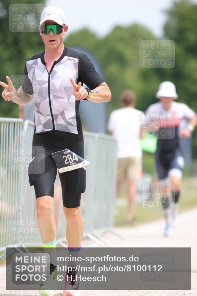 22.06.2025 - Viking Triathlon H.Heesch http://msf.ph/oto/8100112 22.06.2025 13:32:53 Laufen 284, 416, 511 meine-sportfotos.de