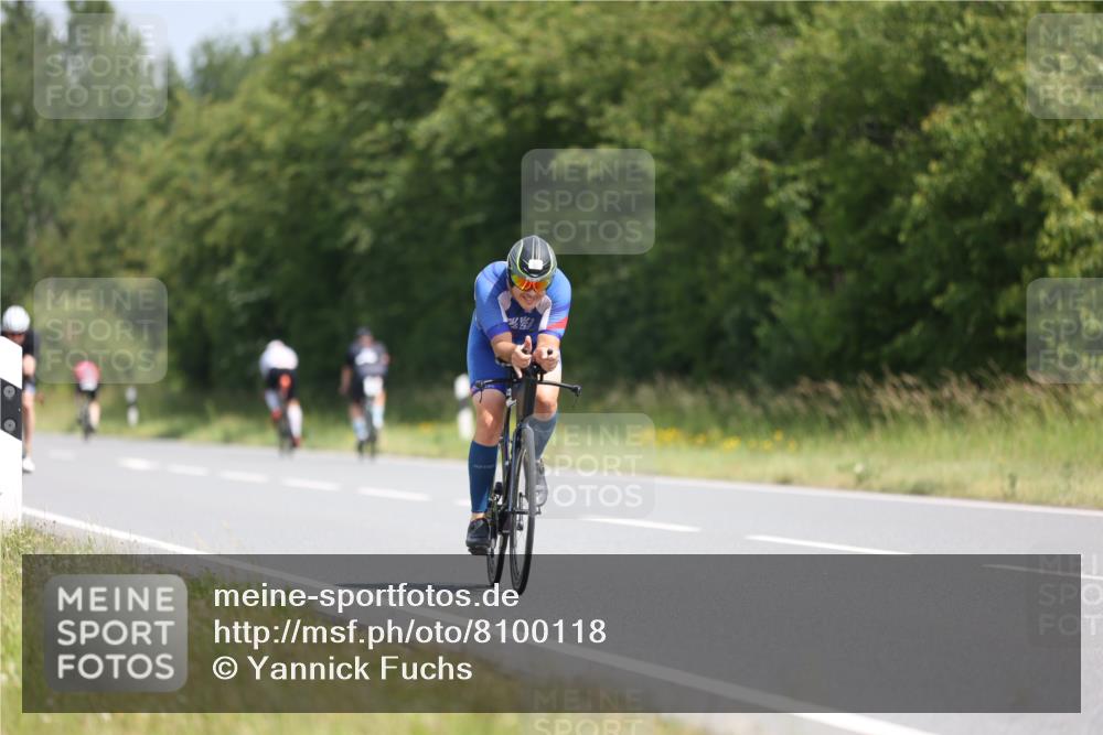 22.06.2025 - Viking Triathlon Yannick Fuchs http://msf.ph/oto/8100118 22.06.2025 12:03:13 Radfahren 10, 113, 123, 135, 168, 224, 226, 243, 312, 315, 393, 461 meine-sportfotos.de