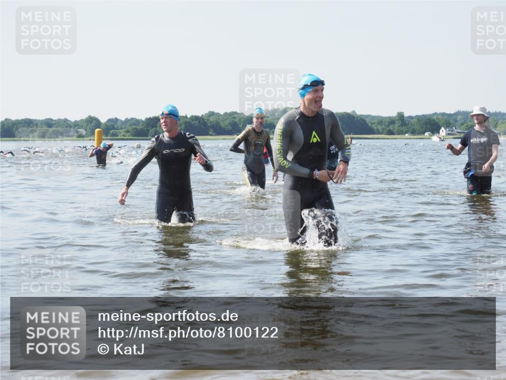 22.06.2025 - Viking Triathlon KatJ http://msf.ph/oto/8100122 22.06.2025 10:33:02 Schwimmen 91, 113, 287, 399 meine-sportfotos.de