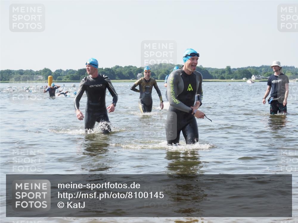 22.06.2025 - Viking Triathlon KatJ http://msf.ph/oto/8100145 22.06.2025 10:33:02 Schwimmen 91, 113, 287, 399 meine-sportfotos.de