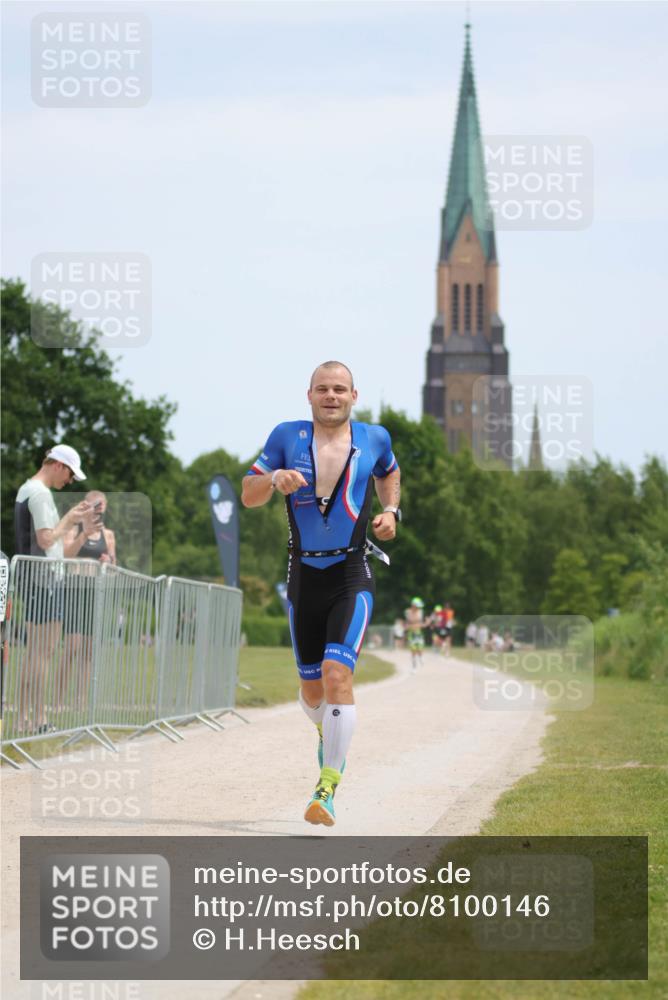 22.06.2025 - Viking Triathlon H.Heesch http://msf.ph/oto/8100146 22.06.2025 12:49:39 Laufen 347, 544 meine-sportfotos.de