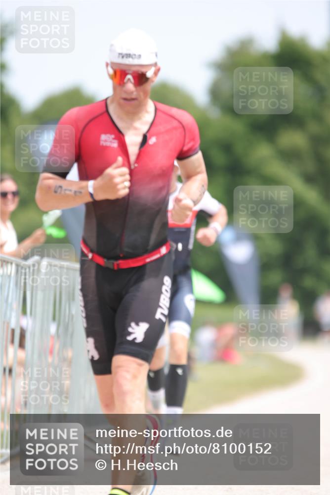 22.06.2025 - Viking Triathlon H.Heesch http://msf.ph/oto/8100152 22.06.2025 13:32:54 Laufen 284, 416, 511 meine-sportfotos.de