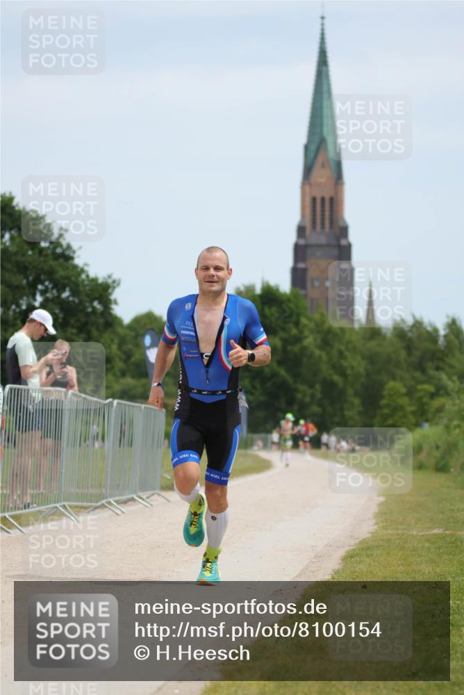 22.06.2025 - Viking Triathlon H.Heesch http://msf.ph/oto/8100154 22.06.2025 12:49:39 Laufen 347, 544 meine-sportfotos.de